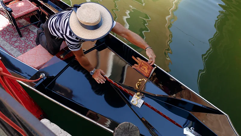 Sandoli have historically been used for many different purposes in Venice's long history 