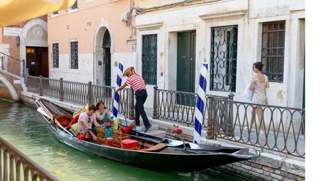 Sandolo Boats Venice